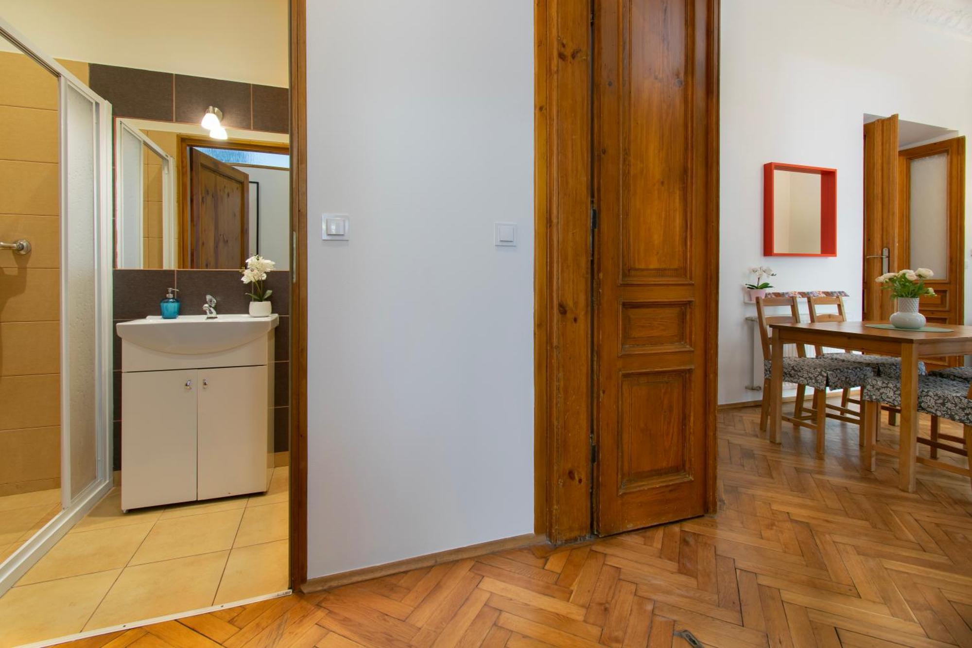 Ground Floor Family Apartment Krakov Exteriér fotografie